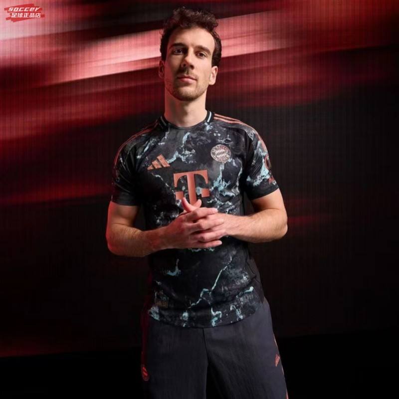 开云官网登录平台包含凯恩迎来二十赛季高光表现，拜仁球迷沸腾！的词条